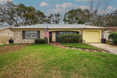 Great find! This 2br, 1.5 bath, (1 car garage) home located in on Beacon Woods Golf Club in Florida - for sale on GolfHomes.com, golf home, golf lot