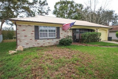 Great find! This 2br, 1.5 bath, (1 car garage) home located in on Beacon Woods Golf Club in Florida - for sale on GolfHomes.com, golf home, golf lot