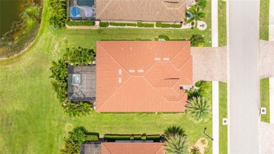 PRICED TO SELL. LOWEST PRICED 3 CAR GARAGE SINGLE FAMILY HOME IN on Plantation Golf and Country Club in Florida - for sale on GolfHomes.com, golf home, golf lot