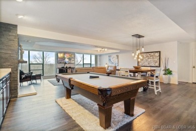 Amazing Top Floor End Unit 3 bed / 2.5 bath Condo boasting over on Seasons Ridge At Four Seasons in Missouri - for sale on GolfHomes.com, golf home, golf lot