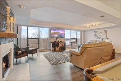 Amazing Top Floor End Unit 3 bed / 2.5 bath Condo boasting over on Seasons Ridge At Four Seasons in Missouri - for sale on GolfHomes.com, golf home, golf lot
