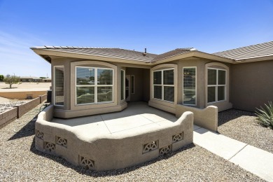 Beautifully maintained 2BR, 2BA plus den/office Daybreak model on Lone Tree Golf Club in Arizona - for sale on GolfHomes.com, golf home, golf lot