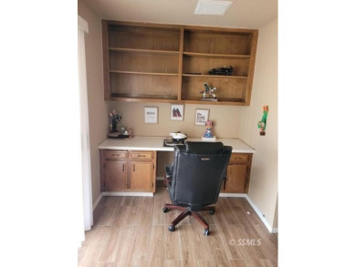 Large and spacious home with 3 BR/ 2 Ba, office, indoor laundry on Tierra Del Sol Golf Course in California - for sale on GolfHomes.com, golf home, golf lot