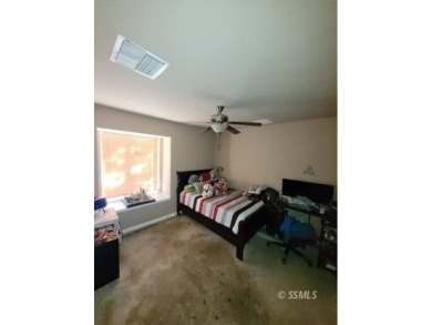 Large and spacious home with 3 BR/ 2 Ba, office, indoor laundry on Tierra Del Sol Golf Course in California - for sale on GolfHomes.com, golf home, golf lot