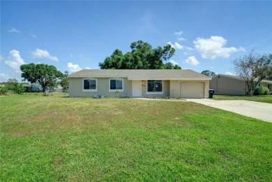 This well-maintained 3-bedroom, 2-bath home offers a functional on Heron Creek Golf and Country Club in Florida - for sale on GolfHomes.com, golf home, golf lot