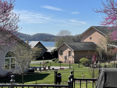Beautiful Lake View Home. This home has it all! A custom home on Toqua Golf Course - Loudon County in Tennessee - for sale on GolfHomes.com, golf home, golf lot