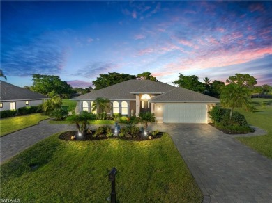 PARADISE WITH OPTIONAL GOLF MEMBERSHIP! POOL HOME WITH on Spanish Wells Golf and Country Club in Florida - for sale on GolfHomes.com, golf home, golf lot