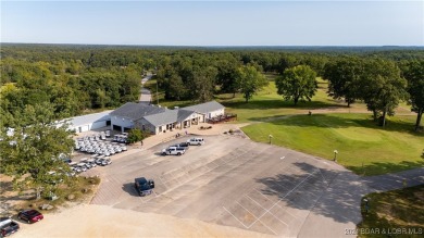 Come enjoy this peaceful setting on a very quiet street located on Indian Rock Golf Club in Missouri - for sale on GolfHomes.com, golf home, golf lot