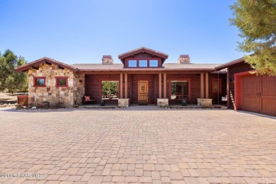 This beautifully crafted custom home offers luxury living on a on Talking Rock Golf Club in Arizona - for sale on GolfHomes.com, golf home, golf lot