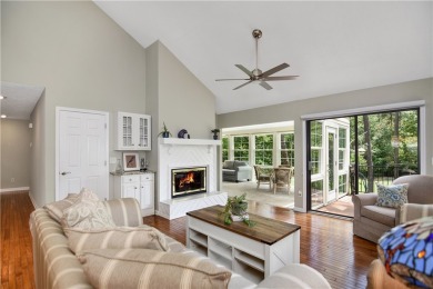 Welcome to 32 Par Harbor - Tranquil Golf Course Retreat in on Keowee Key Golf and Country Club in South Carolina - for sale on GolfHomes.com, golf home, golf lot