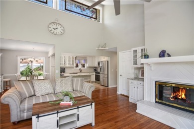 Welcome to 32 Par Harbor - Tranquil Golf Course Retreat in on Keowee Key Golf and Country Club in South Carolina - for sale on GolfHomes.com, golf home, golf lot