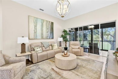Move right into this immaculate second floor coach home in on  in Florida - for sale on GolfHomes.com, golf home, golf lot