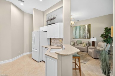 Move right into this immaculate second floor coach home in on  in Florida - for sale on GolfHomes.com, golf home, golf lot