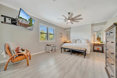 Welcome to Paradise! This 3 bedroom, 2 baths, and a 2.5 car on Lakewood National Golf Club in Florida - for sale on GolfHomes.com, golf home, golf lot