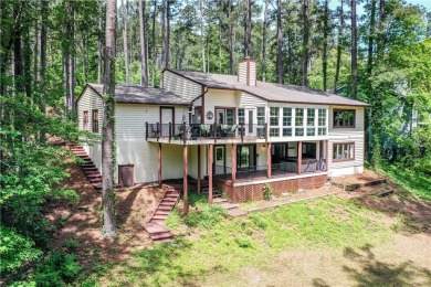 Welcome to 32 Par Harbor - Tranquil Golf Course Retreat in on Keowee Key Golf and Country Club in South Carolina - for sale on GolfHomes.com, golf home, golf lot