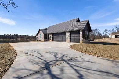 New 2025 construction waterfront home located in the desirable on Garden Valley Golf Course Resort in Texas - for sale on GolfHomes.com, golf home, golf lot