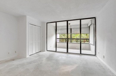 Welcome to your new home in sunny Boca Raton! This awesome on The Country Club At Boca Raton in Florida - for sale on GolfHomes.com, golf home, golf lot