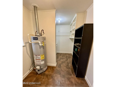 Welcome to this spacious 3-bedroom, 2-bath home offering 2,100 on Great Southern Golf Club in Mississippi - for sale on GolfHomes.com, golf home, golf lot