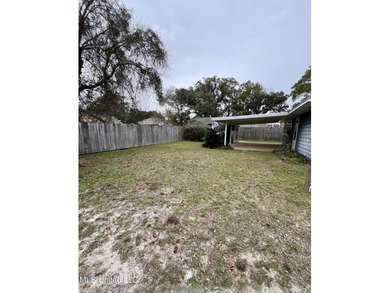 Welcome to this spacious 3-bedroom, 2-bath home offering 2,100 on Great Southern Golf Club in Mississippi - for sale on GolfHomes.com, golf home, golf lot