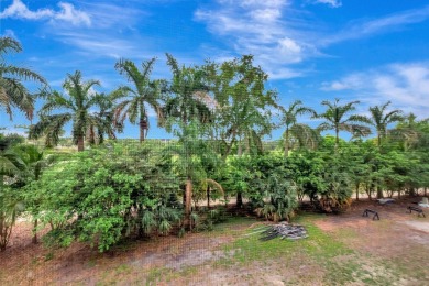 Welcome to your new home in sunny Boca Raton! This awesome on The Country Club At Boca Raton in Florida - for sale on GolfHomes.com, golf home, golf lot