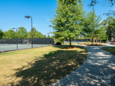 Beautiful two-bedroom, two-bathroom home with a dedicated office on Carolina Lakes Golf Club, LLC in South Carolina - for sale on GolfHomes.com, golf home, golf lot