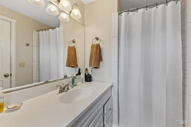 Welcome into this beautifully updated single level home in the on Indian Lakes Golf Course in Idaho - for sale on GolfHomes.com, golf home, golf lot