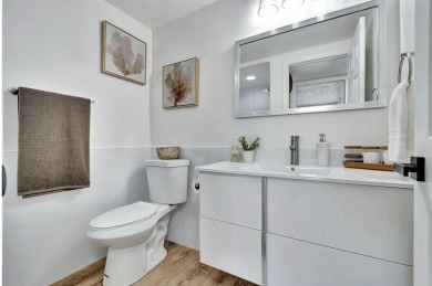 ***Luxurious 1st Floor Condo, in Delray Beach! ***Fully on Kings Point Golf -Flanders Way in Florida - for sale on GolfHomes.com, golf home, golf lot