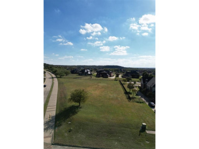 Bring ALL OFFERS! Welcome to Lake Ridge in Cedar Hill. Build on Tangle Ridge Golf Club in Texas - for sale on GolfHomes.com, golf home, golf lot
