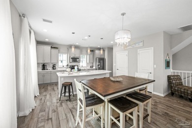 Beautifully furnished 3BR/2.5BA end-unit townhome in the gated on Lost Key Golf Club in Florida - for sale on GolfHomes.com, golf home, golf lot