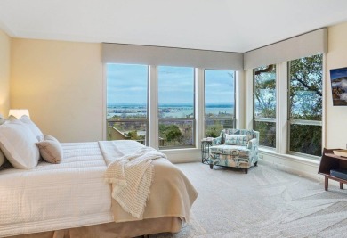 Sprawling 3998 sq ft hilltop home offers panoramic views of Lake on Horseshoe Bay Private Golf Course in Texas - for sale on GolfHomes.com, golf home, golf lot