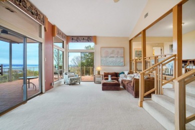 Sprawling 3998 sq ft hilltop home offers panoramic views of Lake on Horseshoe Bay Private Golf Course in Texas - for sale on GolfHomes.com, golf home, golf lot