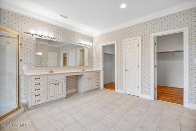 North Shore beauty! Golf and beach and boating! Country Club to on North Shore Country Club in North Carolina - for sale on GolfHomes.com, golf home, golf lot