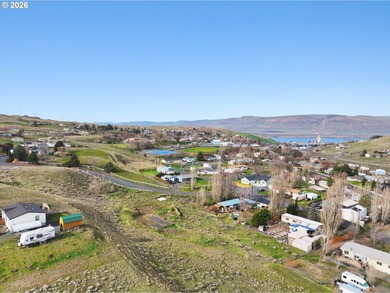 Rare opportunity to own a build-ready one-acre lot with on China Creek Golf Course in Oregon - for sale on GolfHomes.com, golf home, golf lot