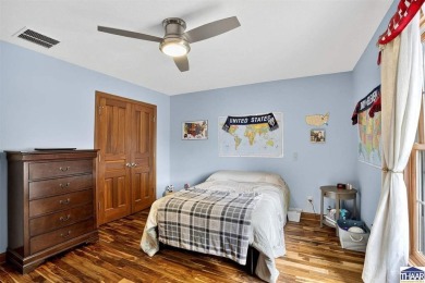 Welcome to 5537 Idle Creek Ct-- 2552 square feet of living space on Idle Creek Golf Course in Indiana - for sale on GolfHomes.com, golf home, golf lot