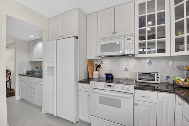 Baywood Driftwood Model 2 story Town Home with golf course and on Boca West Golf and Country Club in Florida - for sale on GolfHomes.com, golf home, golf lot