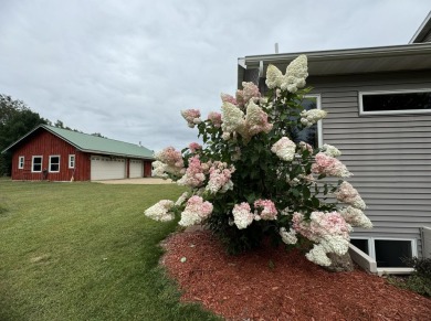 Custom built country home offers elegance & functionality on an on Glen Cairn Golf Club in Wisconsin - for sale on GolfHomes.com, golf home, golf lot