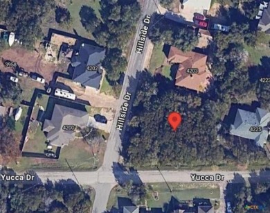 Flat CORNER lot. Utilities at street! Enjoy nearby amenities on Lago Vista Golf Club in Texas - for sale on GolfHomes.com, golf home, golf lot