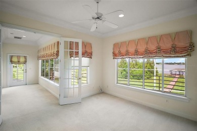 Lakefront home in the desirable Country Club of Mount Dora! on Country Club of Mount Dora in Florida - for sale on GolfHomes.com, golf home, golf lot
