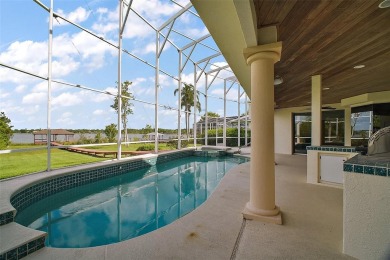 Lakefront home in the desirable Country Club of Mount Dora! on Country Club of Mount Dora in Florida - for sale on GolfHomes.com, golf home, golf lot