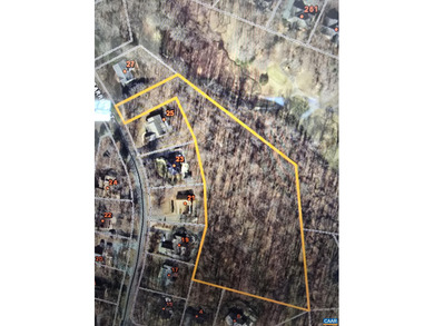 Rare opportunity to own 3.73 acres fronting on the golf course on Lake Monticello Golf Course in Virginia - for sale on GolfHomes.com, golf home, golf lot