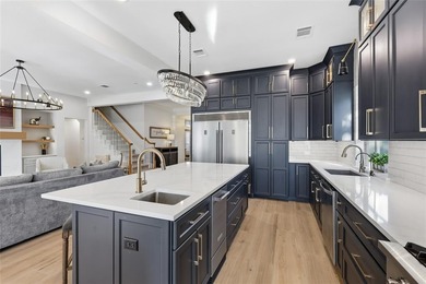 A rare opportunity in The Woods at Oakmont.
This beautifully on Oakmont Country Club in Texas - for sale on GolfHomes.com, golf home, golf lot