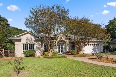 Tucked away at the end of a quiet cul-de-sac, and located on Athens Country Club in Texas - for sale on GolfHomes.com, golf home, golf lot