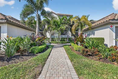 LOCATION, LOCATION, LOCATION!
Welcome to the highly on Lakewood National Golf Club in Florida - for sale on GolfHomes.com, golf home, golf lot