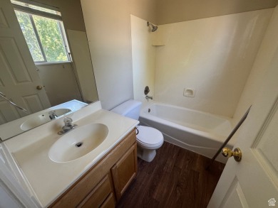 Fantastic value in Layton! This multi-level home offers 3 on Sun Hills Golf Course in Utah - for sale on GolfHomes.com, golf home, golf lot