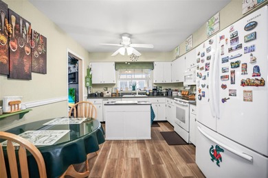 Beautifully Updated Home in Sought-After Highland Lakes

This on Highland Lakes Executive Golf Course in Florida - for sale on GolfHomes.com, golf home, golf lot