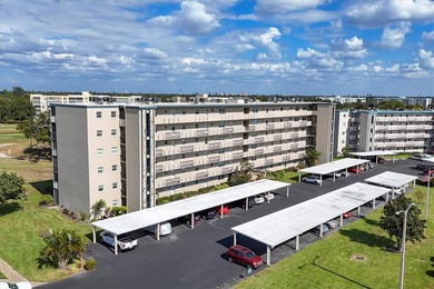 Welcome to Ironwood Condominiums located in West Bradenton's on Pinebrook/Ironwood Golf Course in Florida - for sale on GolfHomes.com, golf home, golf lot
