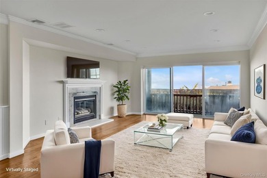 This sun-drenched 2-bedroom, 2-bathroom condo offers on Baiting Hollow Club in New York - for sale on GolfHomes.com, golf home, golf lot