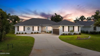 CURRENTLY UNDER CONTRACT, SELLER WILL CONSIDER BACKUP OFFERS on Bay Point Resort Golf Club in Florida - for sale on GolfHomes.com, golf home, golf lot