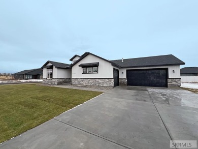 COMPLETED, BRAND NEW 3200+ SQ FT HOME SITS ON CORNER LOT! Great on Blackfoot Municipal Golf Course in Idaho - for sale on GolfHomes.com, golf home, golf lot