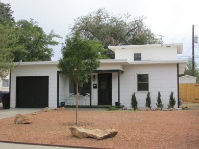 Beautiful Remodeled Home Across the Street from UNM North Golf on North Course - University of New Mexico  in New Mexico - for sale on GolfHomes.com, golf home, golf lot